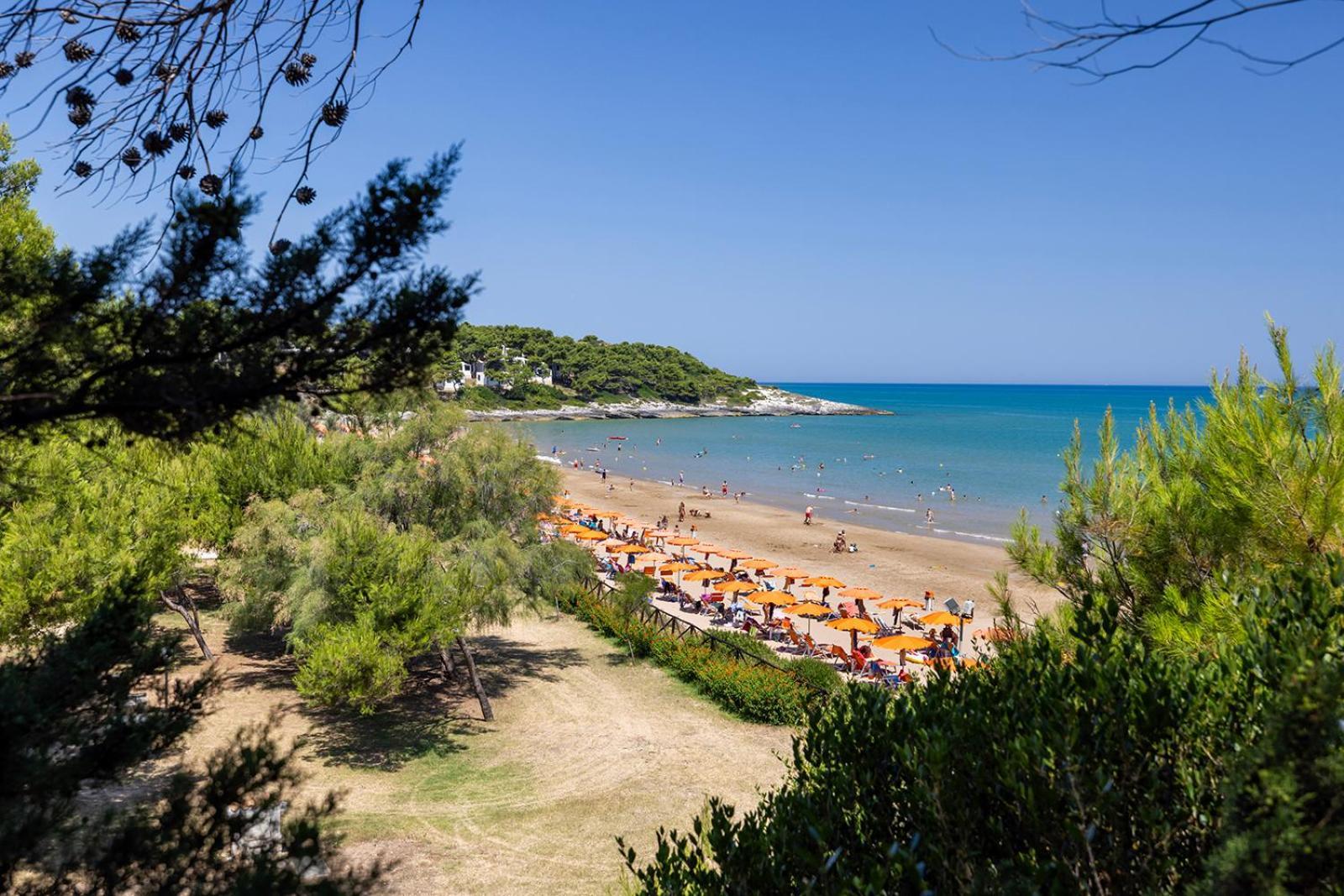 Crovatico Club Vacanze Vieste Buitenkant foto