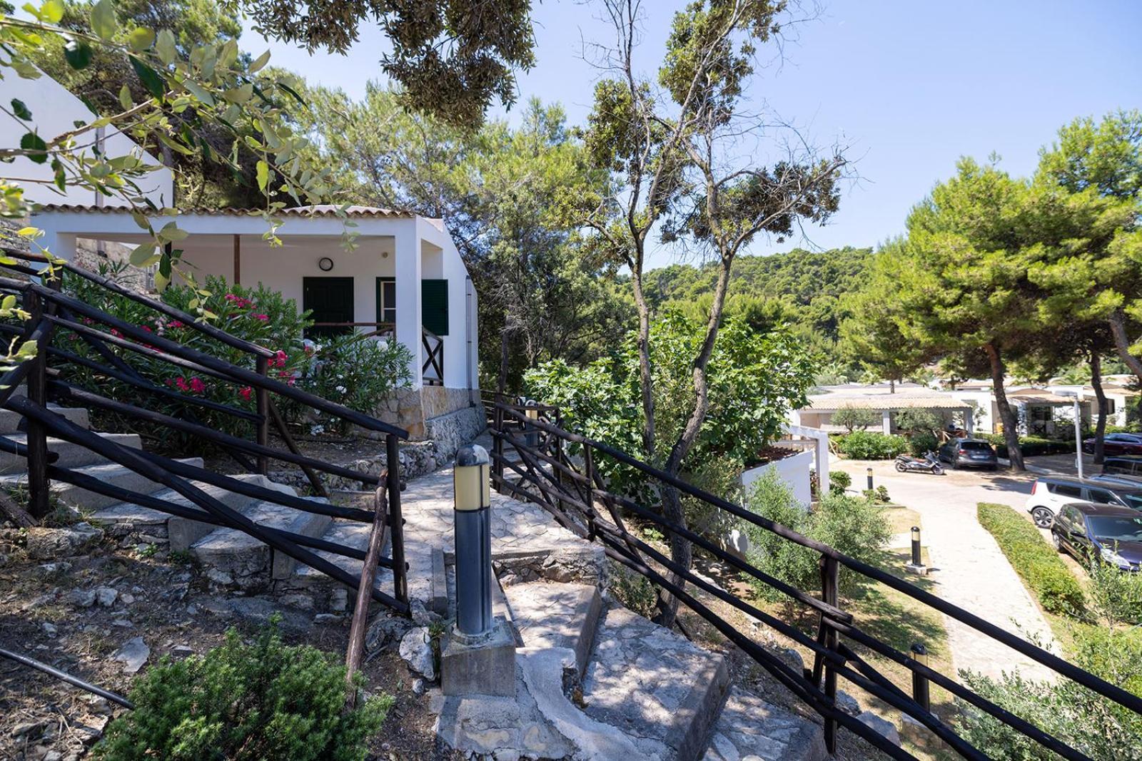 Crovatico Club Vacanze Vieste Buitenkant foto