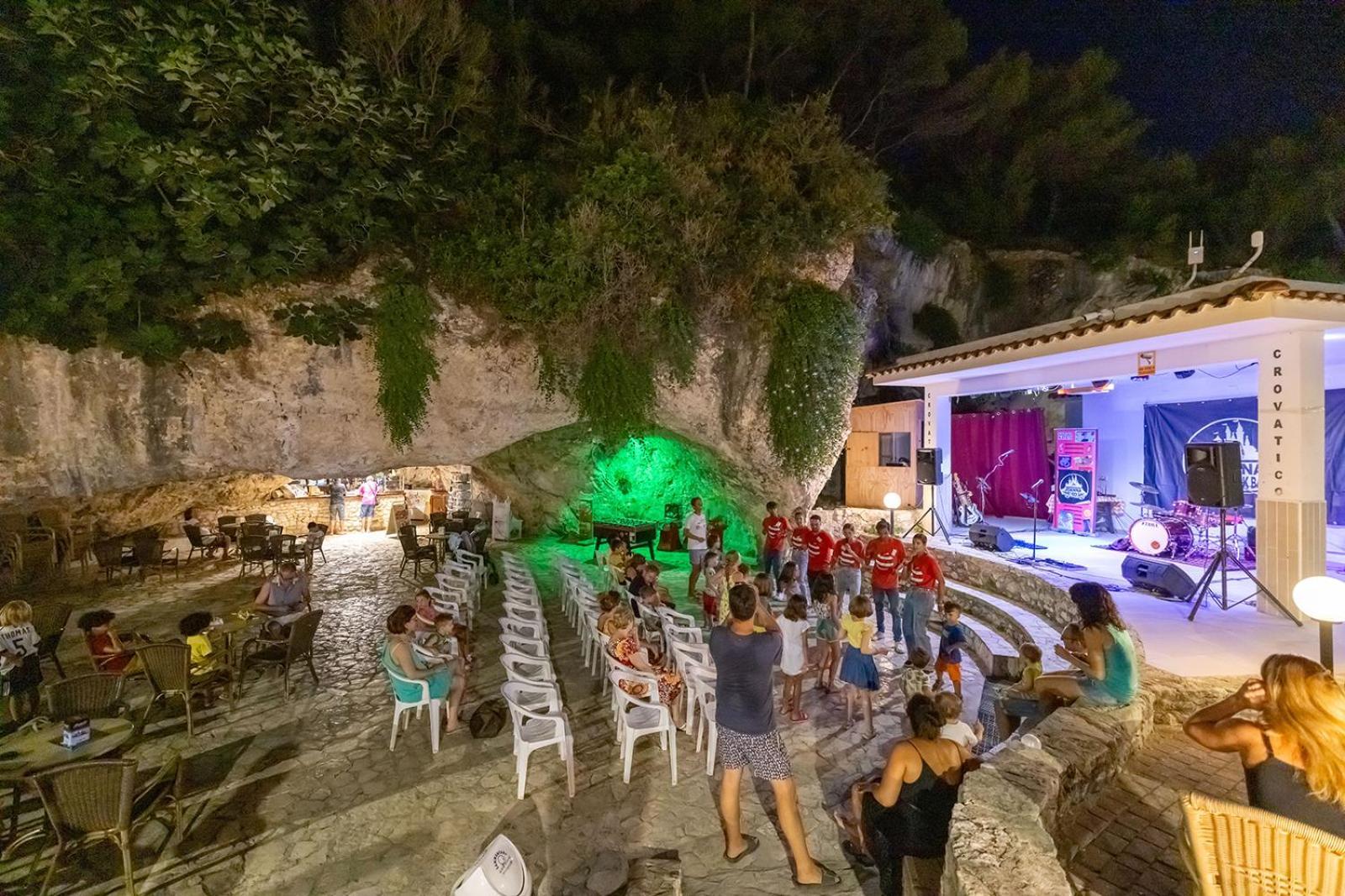 Crovatico Club Vacanze Vieste Buitenkant foto